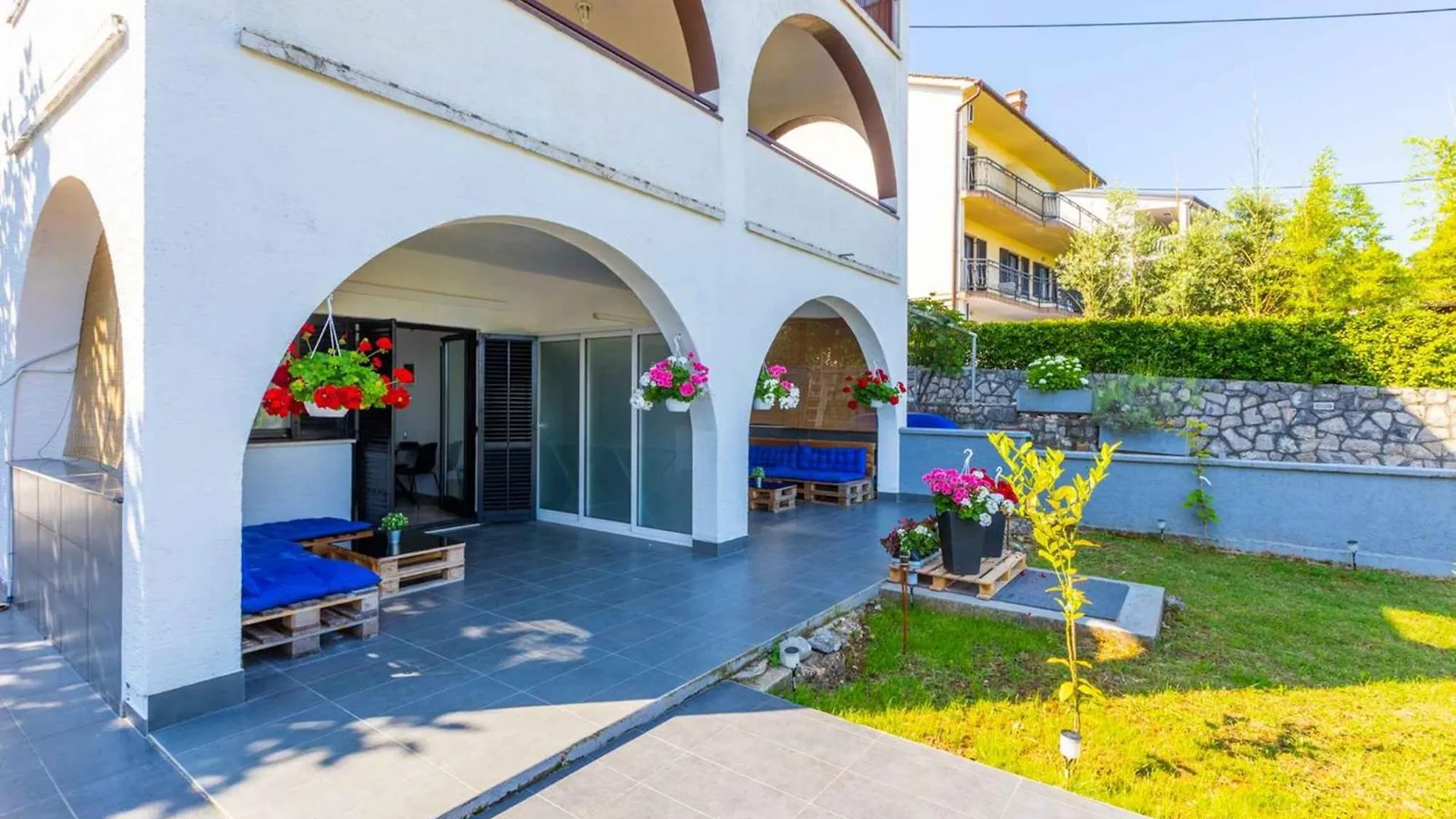 Apartment In Malinska - Insel Krk 53316